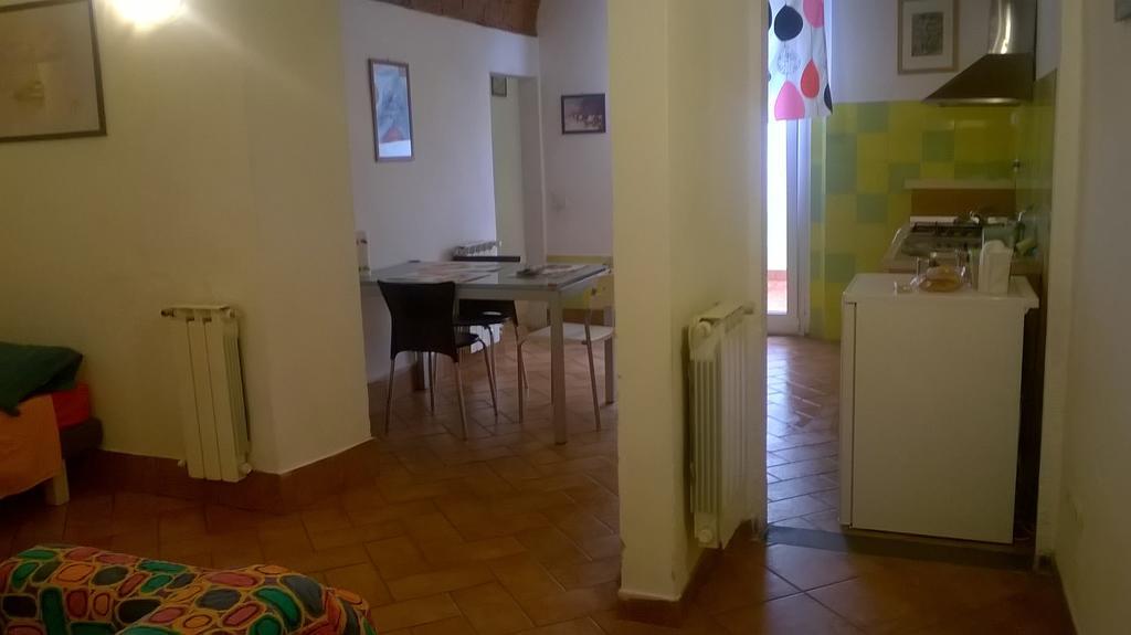 Colonna Home Florence Room photo